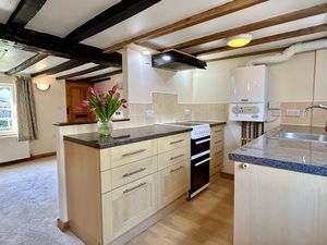 Open-plan Kitchen & Lounge- click for photo gallery